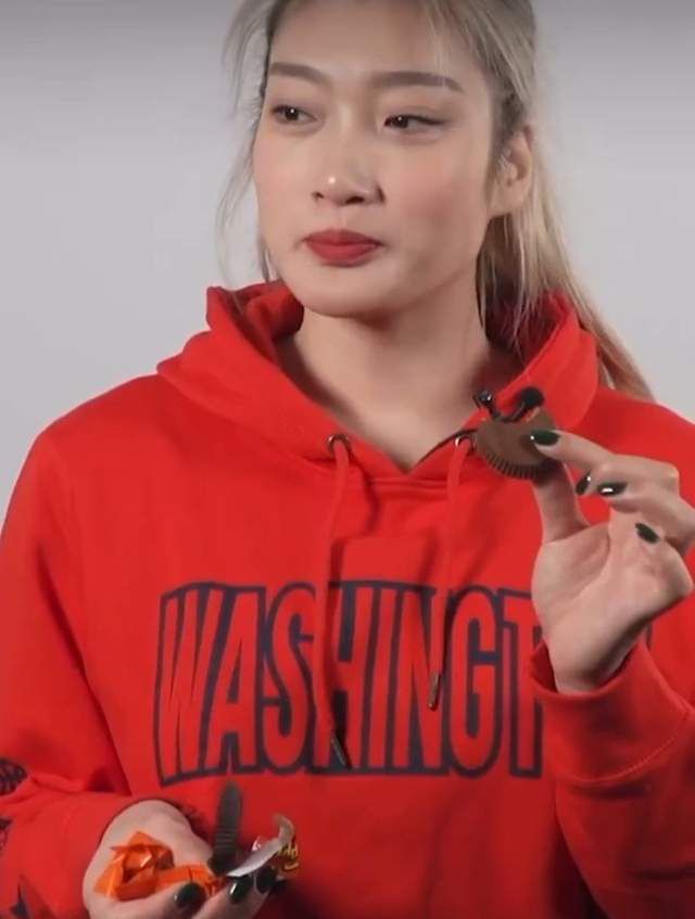 亚洲精品成人av在线