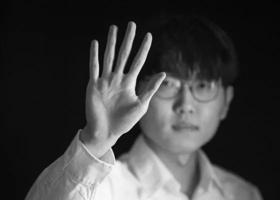 淫荡的妻子：男人的味道